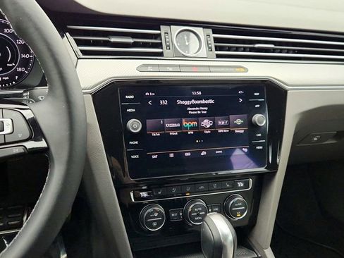 Used 2019 Volkswagen Arteon SEL Premium image 18