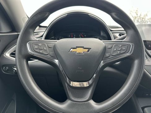 Certified 2020 Chevrolet Malibu LS FWD image 19