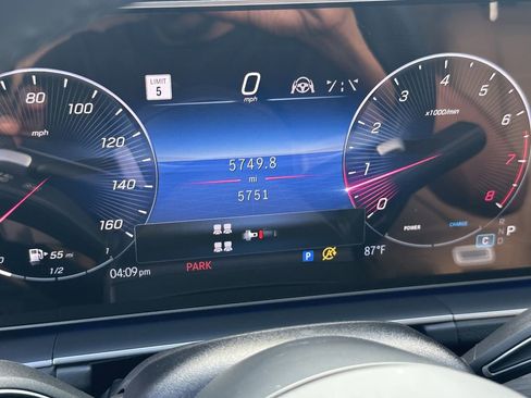 Certified 2024 Mercedes-Benz GLS 450 4MATIC image 31