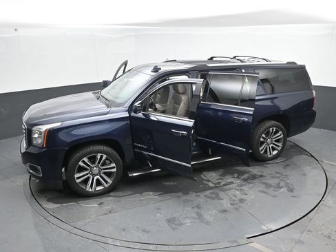 Used 2020 GMC Yukon XL Denali w/ Enhanced Security Package image 59