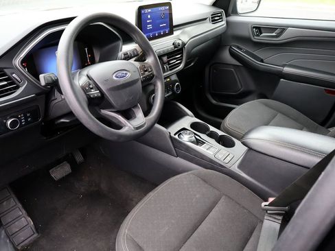 Used 2025 Ford Escape Active FWD image 3