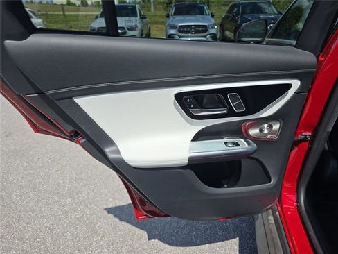 New 2026 Mercedes-Benz GLC 300 4MATIC image 14