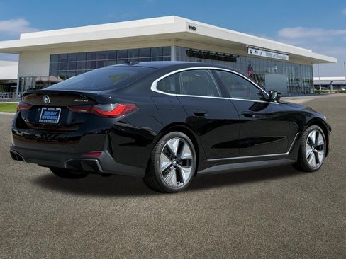 New 2026 BMW i4 xDrive40i AWD/4WD image 10