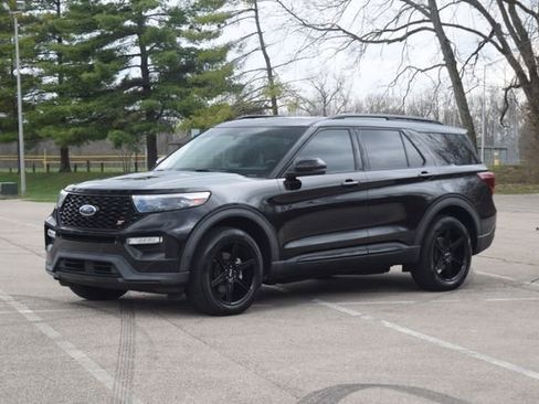 Used 2020 Ford Explorer ST w/ Premium Technology Package AWD/4WD image 23