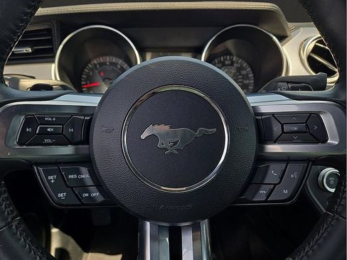 Used 2020 Ford Mustang GT RWD image 19