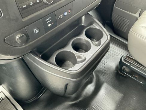 Used 2013 Chevrolet Express 2500 LS w/ Power Package RWD image 14