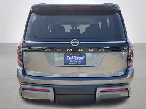 Used 2025 Nissan Armada SV AWD/4WD image 6