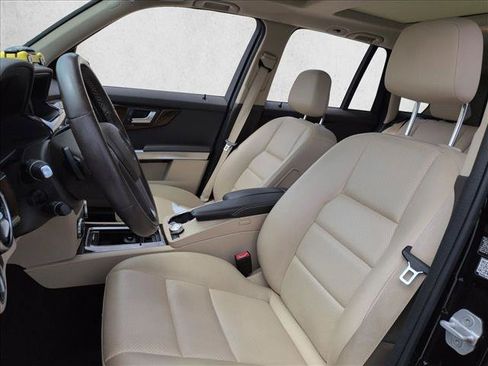 Used 2014 Mercedes-Benz GLK 350 2WD image 12
