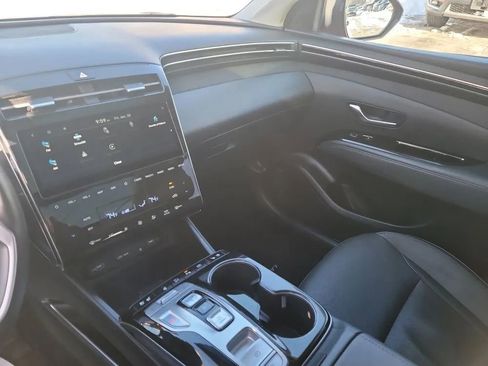 Used 2022 Hyundai Tucson Limited image 14