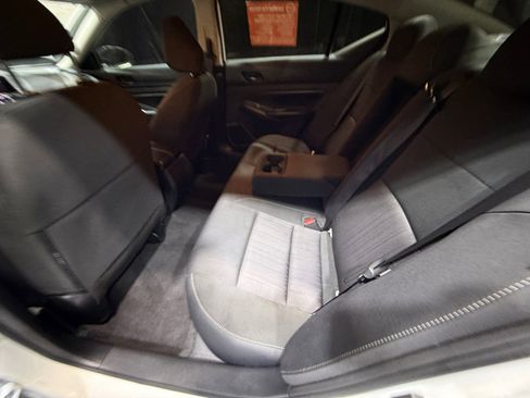 Certified 2025 Nissan Altima 2.5 S image 17