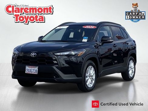 Certified 2026 Toyota Corolla Cross LE FWD image 1