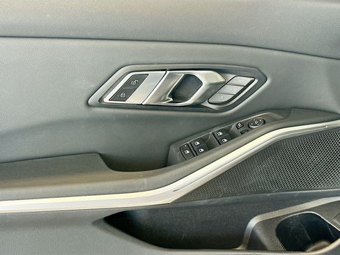 Used 2023 BMW 330i Sedan RWD image 16