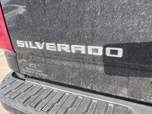 Used 2023 Chevrolet Silverado 3500 High Country image 9