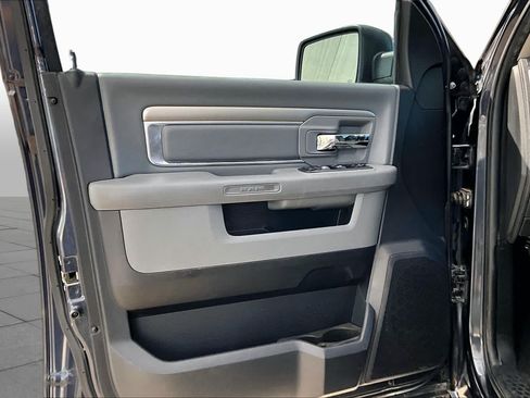 Used 2018 RAM 1500 Lone Star RWD image 21