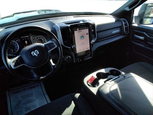 Used 2024 RAM 2500 Big Horn w/ Sport Appearance Package image 31