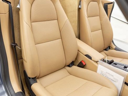 Used 2013 Porsche Boxster S image 32