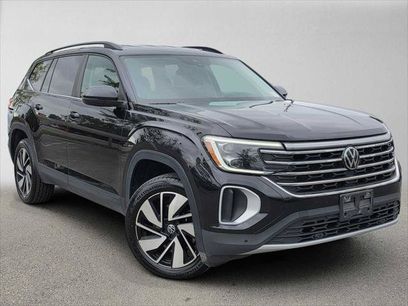 Used 2025 Volkswagen Atlas SE