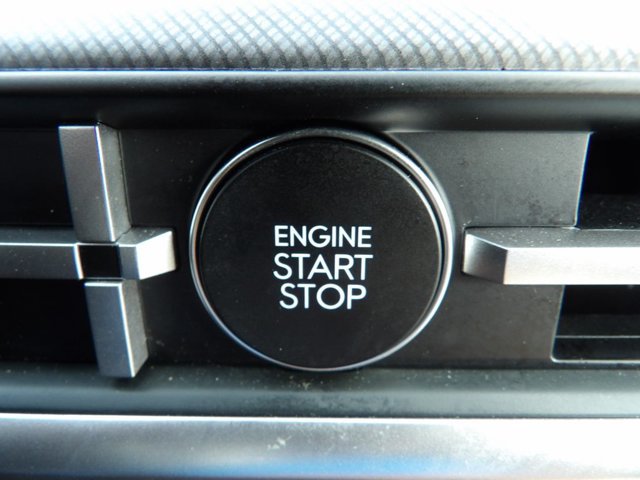 Certified 2026 Hyundai Santa Fe SE FWD image 16