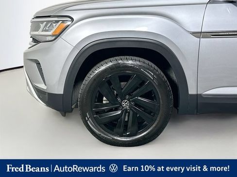 Used 2023 Volkswagen Atlas Cross Sport SE w/ Black Wheel Package AWD/4WD image 36