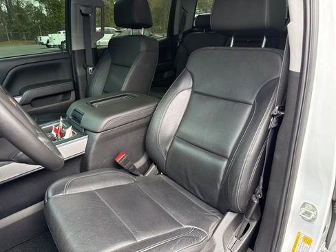 Used 2018 Chevrolet Silverado 1500 LTZ Z71 w/ LTZ Plus Package image 10