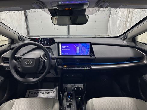 Used 2024 Toyota Prius Limited image 43