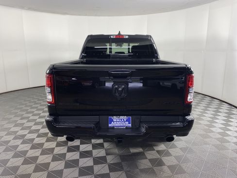 Used 2022 RAM 1500 Big Horn AWD/4WD image 9