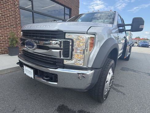 Used 2019 Ford F450 XLT AWD/4WD image 11
