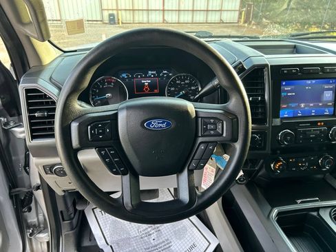 Used 2021 Ford F250 XLT w/ XLT Value Package AWD/4WD image 17