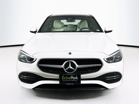 Used 2025 Mercedes-Benz C 300 4MATIC Sedan image 2