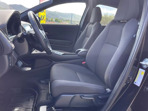 Used 2022 Honda HR-V Sport image 15