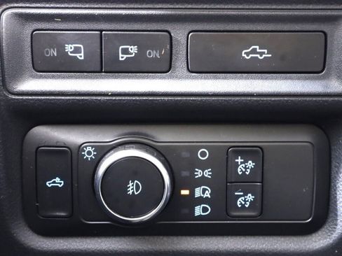 Used 2021 Ford F150 XLT w/ Equipment Group 302A High image 10