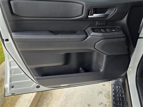 Certified 2024 Toyota Land Cruiser image 43