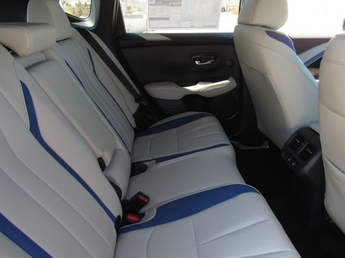 New 2025 Acura ADX A-Spec image 12