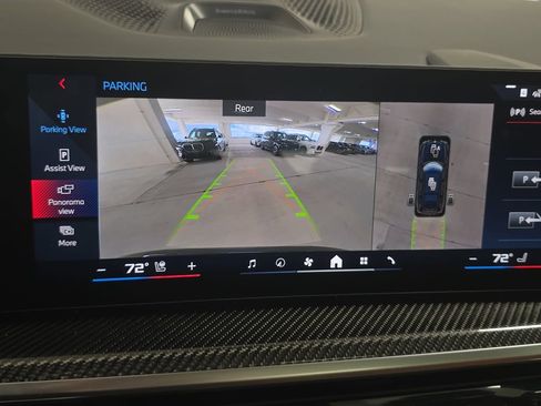 New 2026 BMW X7 M60i AWD/4WD image 17