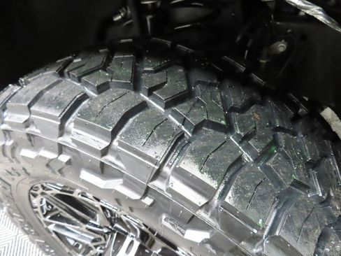 Used 2024 Ford F350 Lariat image 8