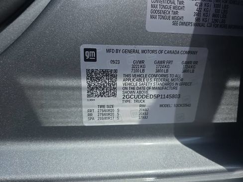 Used 2023 Chevrolet Silverado 1500 LT AWD/4WD image 36