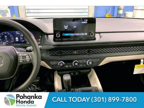 Used 2025 Honda Accord LX image 8