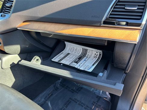 Used 2023 Volvo XC90 B5 Plus Bright image 49