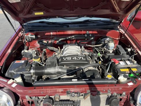 Used 2004 Toyota Tundra Limited image 32