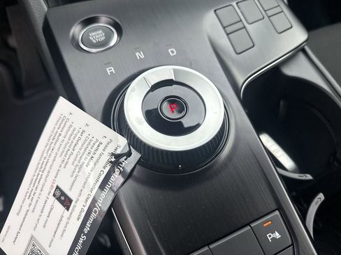 New 2026 Kia Sportage LX FWD image 28