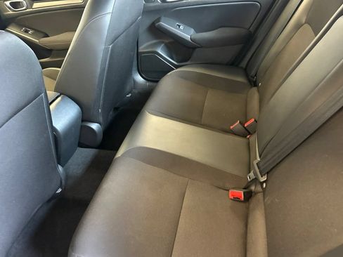 Used 2025 Honda Civic Sport image 13
