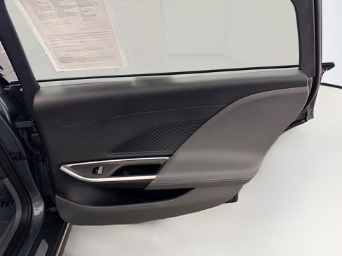 Used 2024 Lucid Air Touring image 32