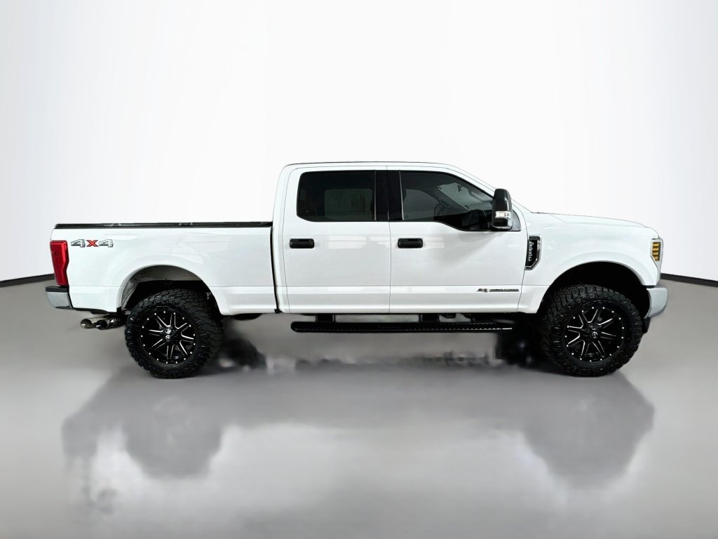 Used 2019 Ford F250 XLT AWD/4WD image 6