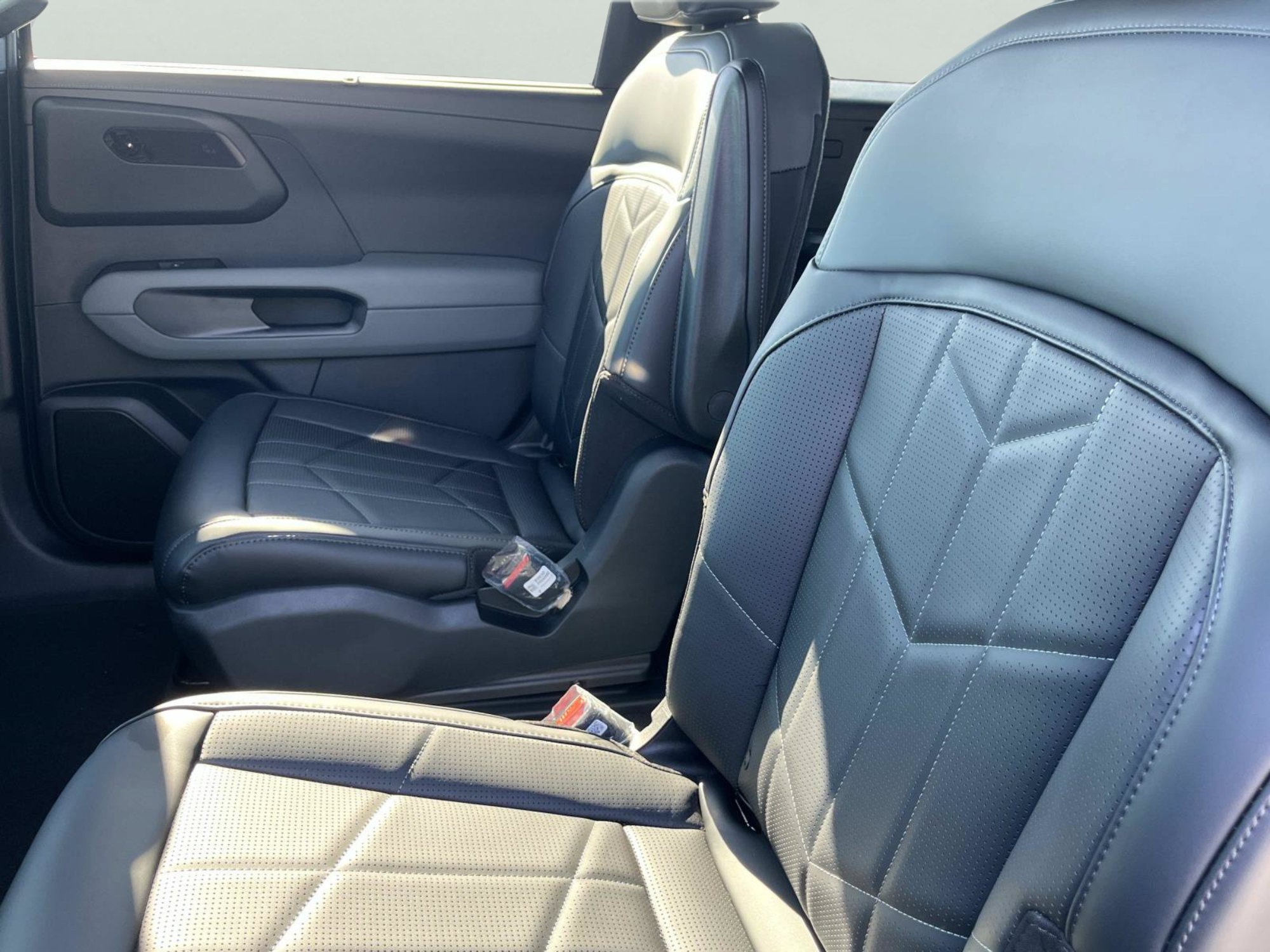 New 2027 Kia Telluride SX X-Line AWD/4WD image 21