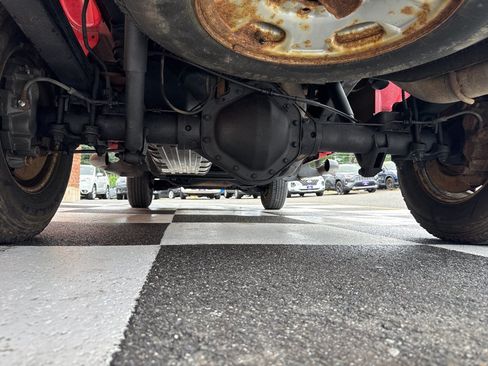 Used 2018 Chevrolet Silverado 2500 W/T RWD image 46