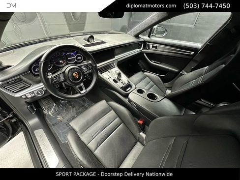 Used 2019 Porsche Panamera Turbo image 18