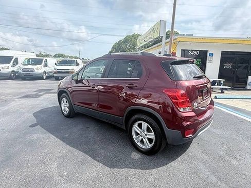 Used 2017 Chevrolet Trax LT AWD/4WD image 5