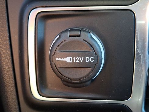 Used 2024 Jeep Wrangler Unlimited Rubicon 4xe AWD/4WD image 23