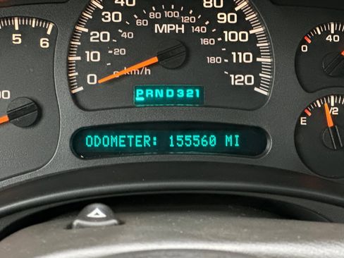 Used 2004 Chevrolet Avalanche Z71 w/ Sun And Sound Package image 23