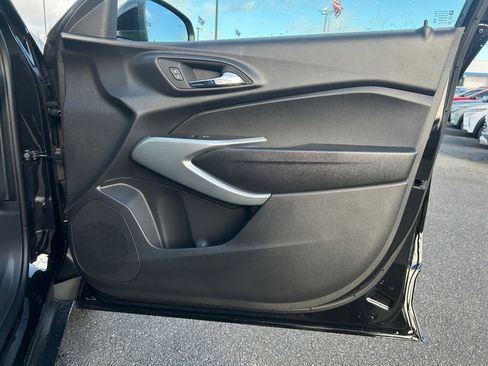 New 2026 Chevrolet Trax RS w/ Driver Confidence Package image 25